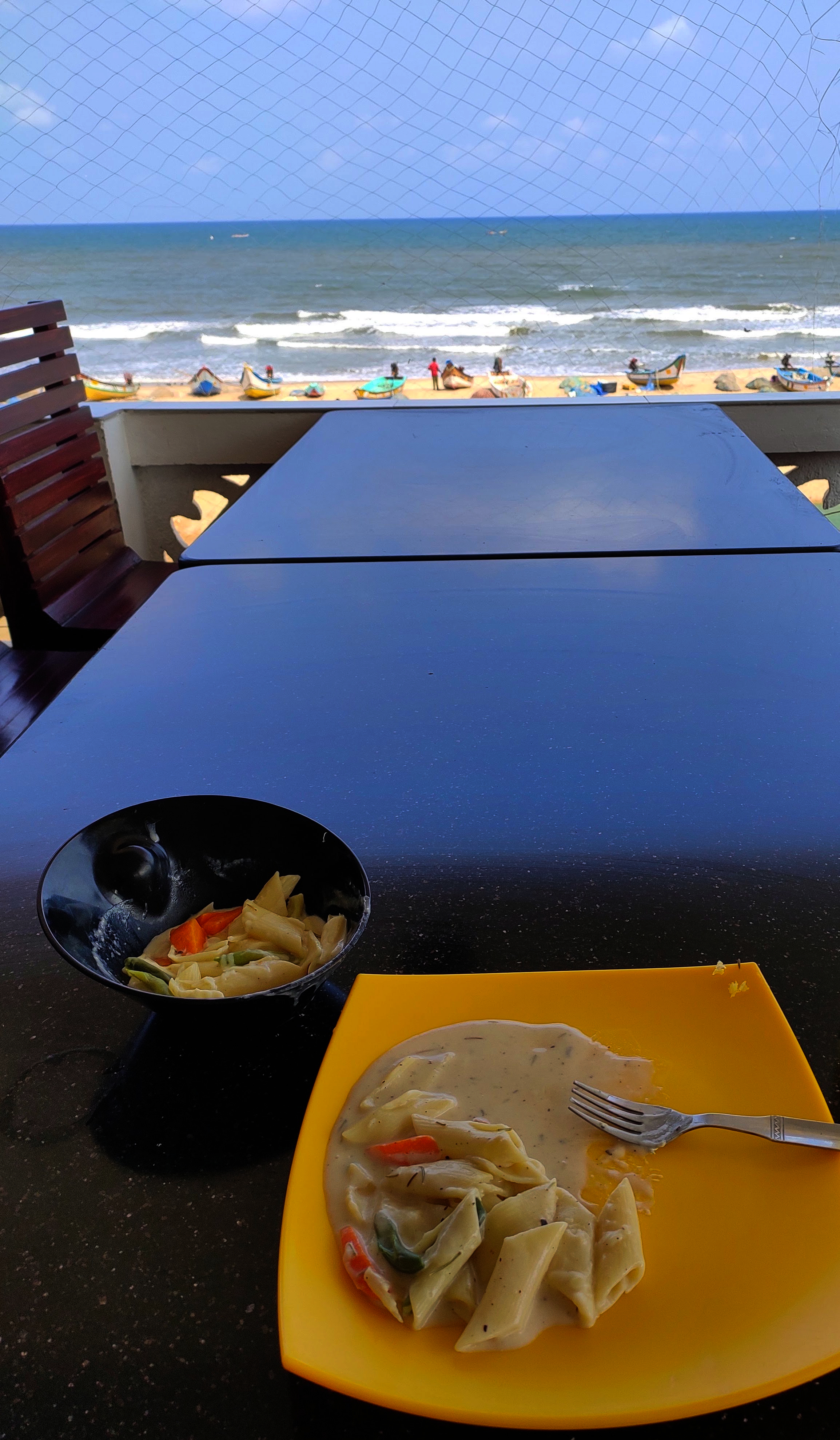 Rooftop cafe in Mahabalipuram (Mamallapuram)